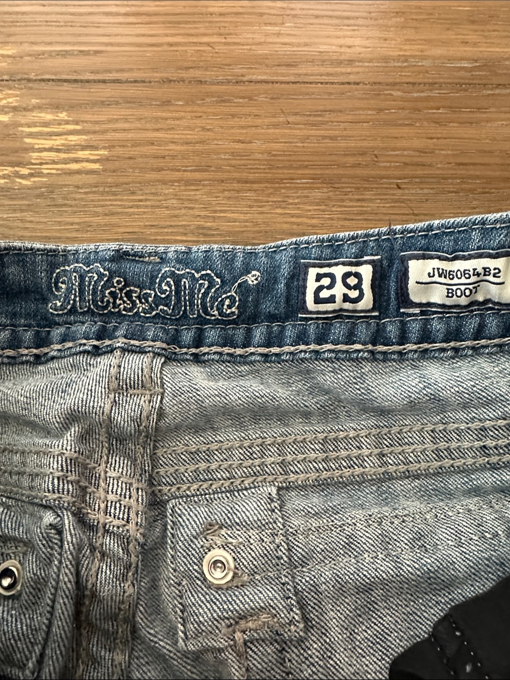 Miss Me Boot cut jeans size 29 - Picture 4 of 13